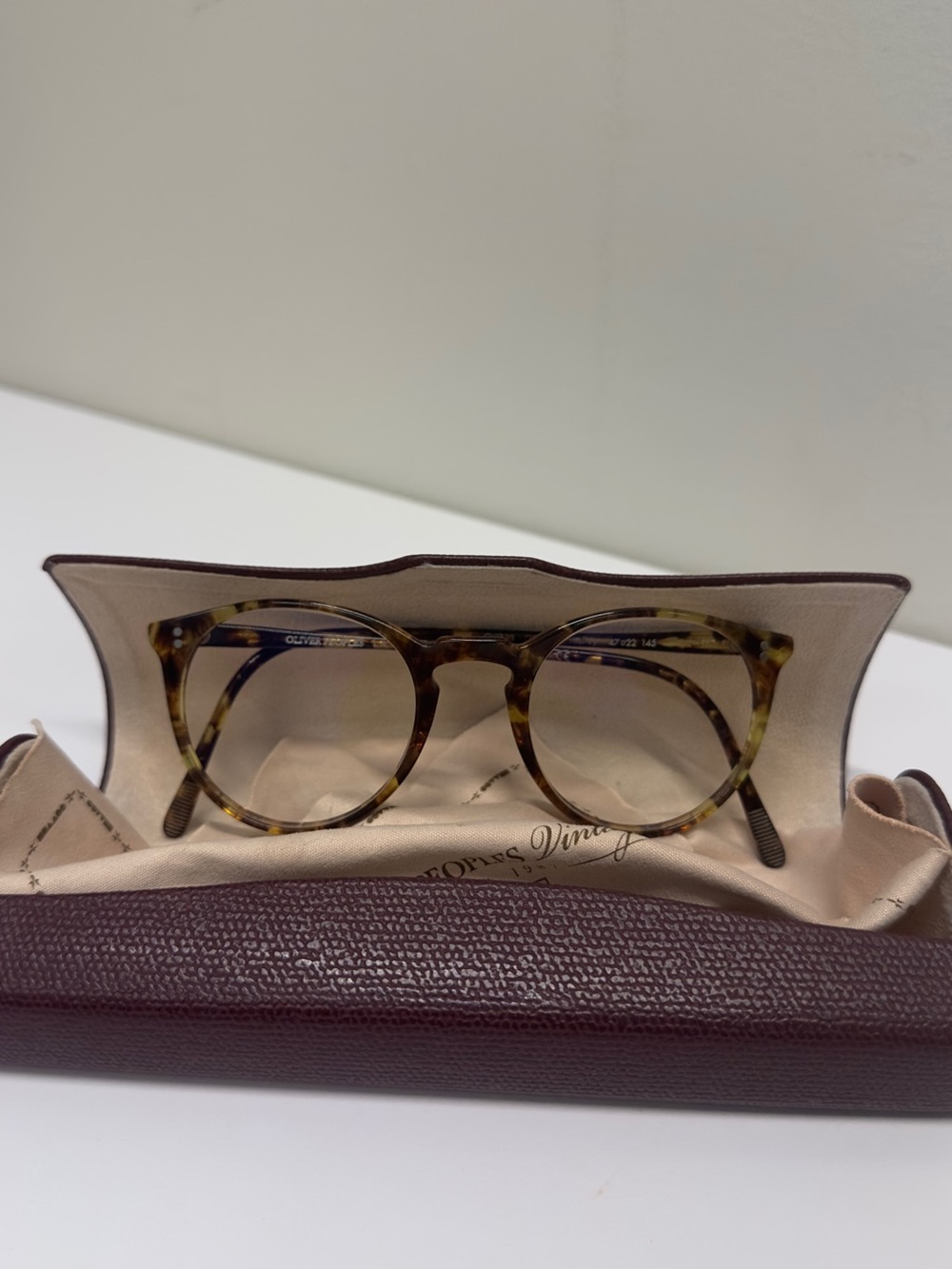 Oliver Peoples Tortoiseshell Round Glasses - Brown/Amber